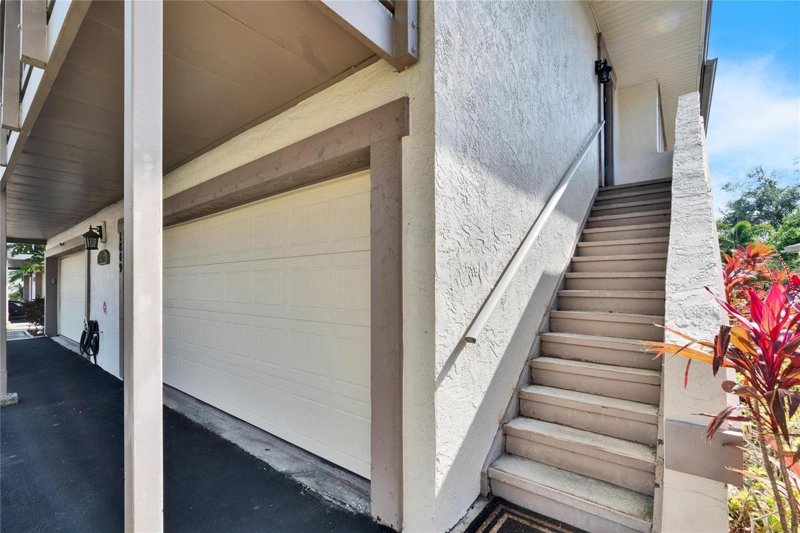 1849 Bough Ave #d Property Photo 5