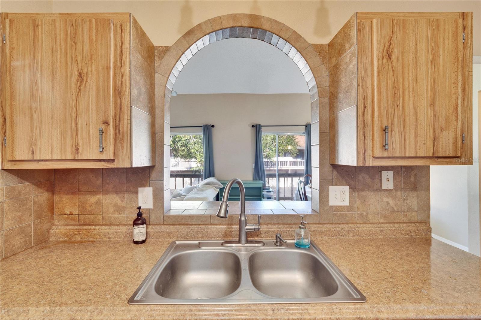 1849 Bough Ave #d Property Photo 9