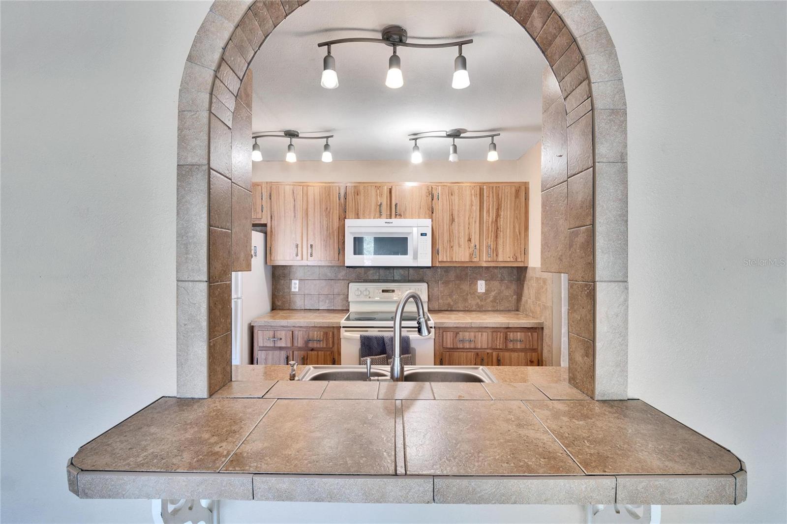 1849 Bough Ave #d Property Photo 10