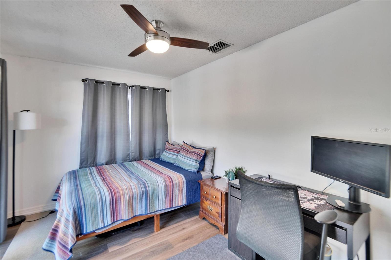 1849 Bough Ave #d Property Photo 24