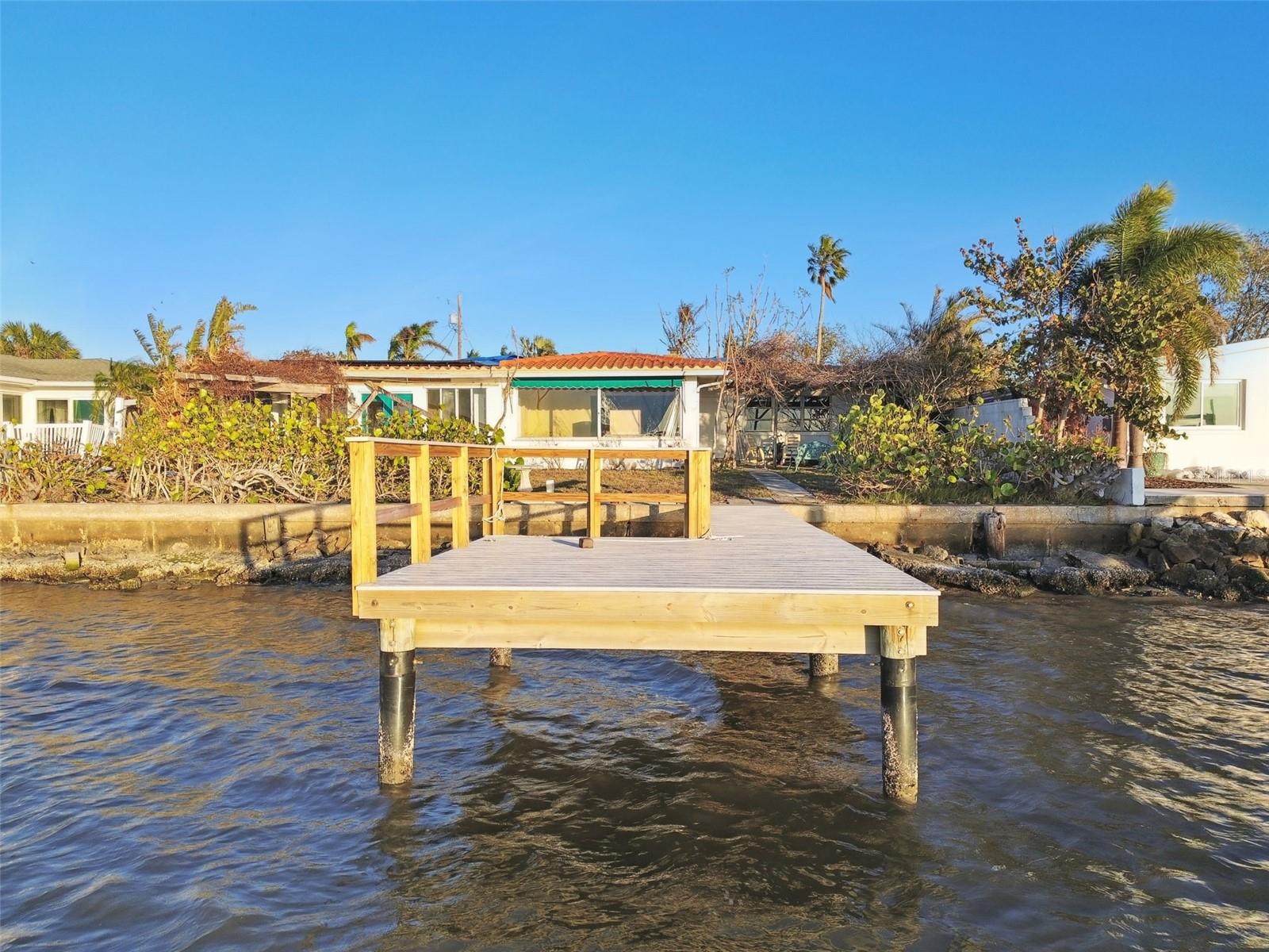 1836 Venetian Point Dr Property Photo 7