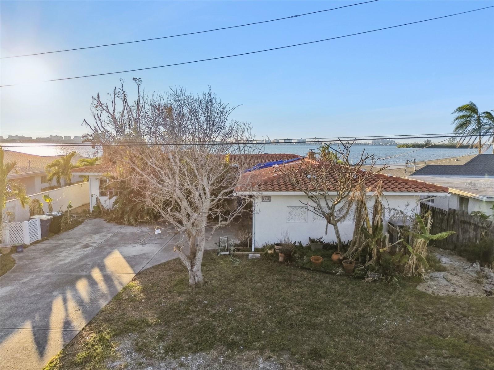 1836 Venetian Point Dr Property Photo 22