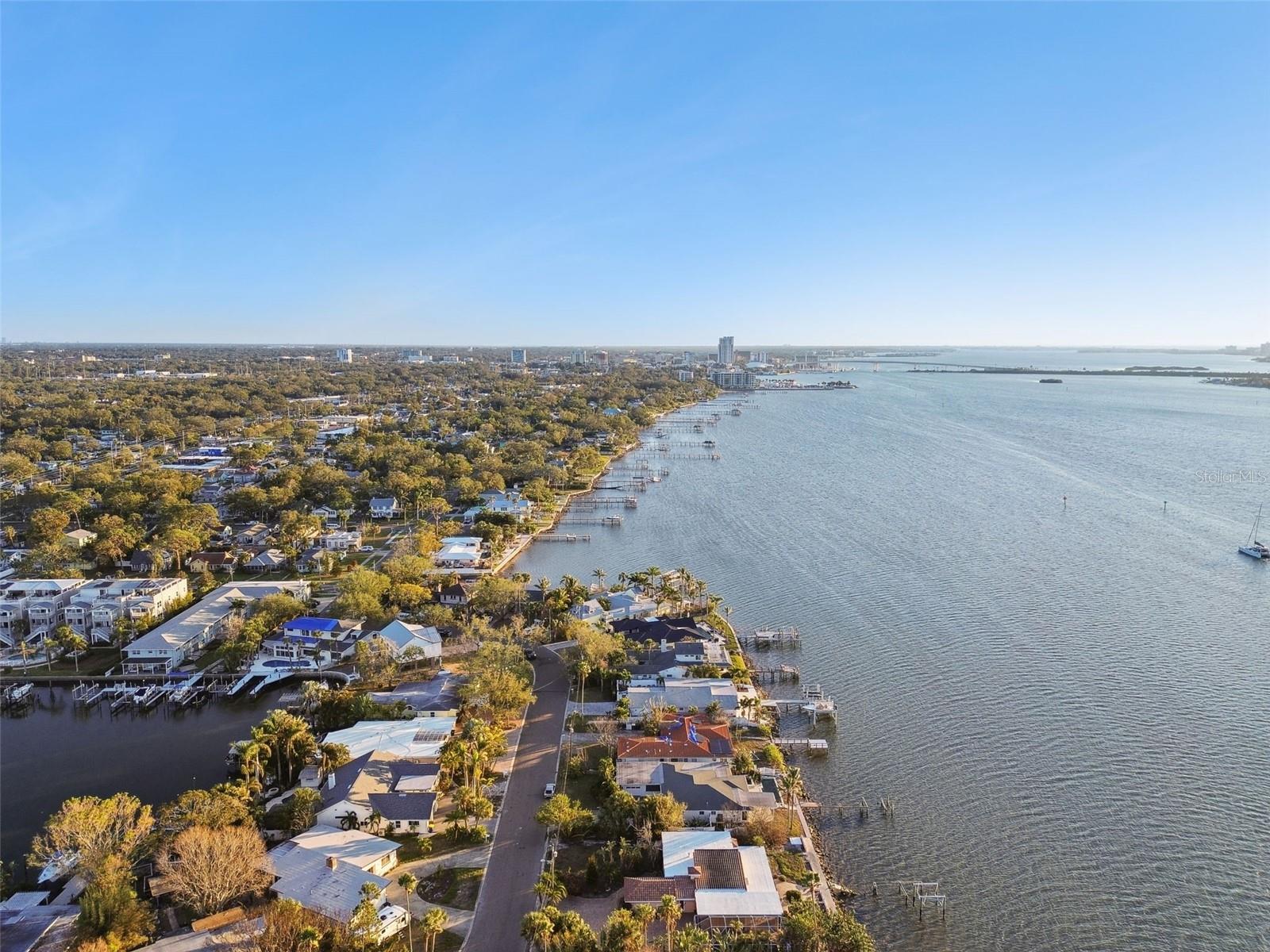 1836 Venetian Point Dr Property Photo 31