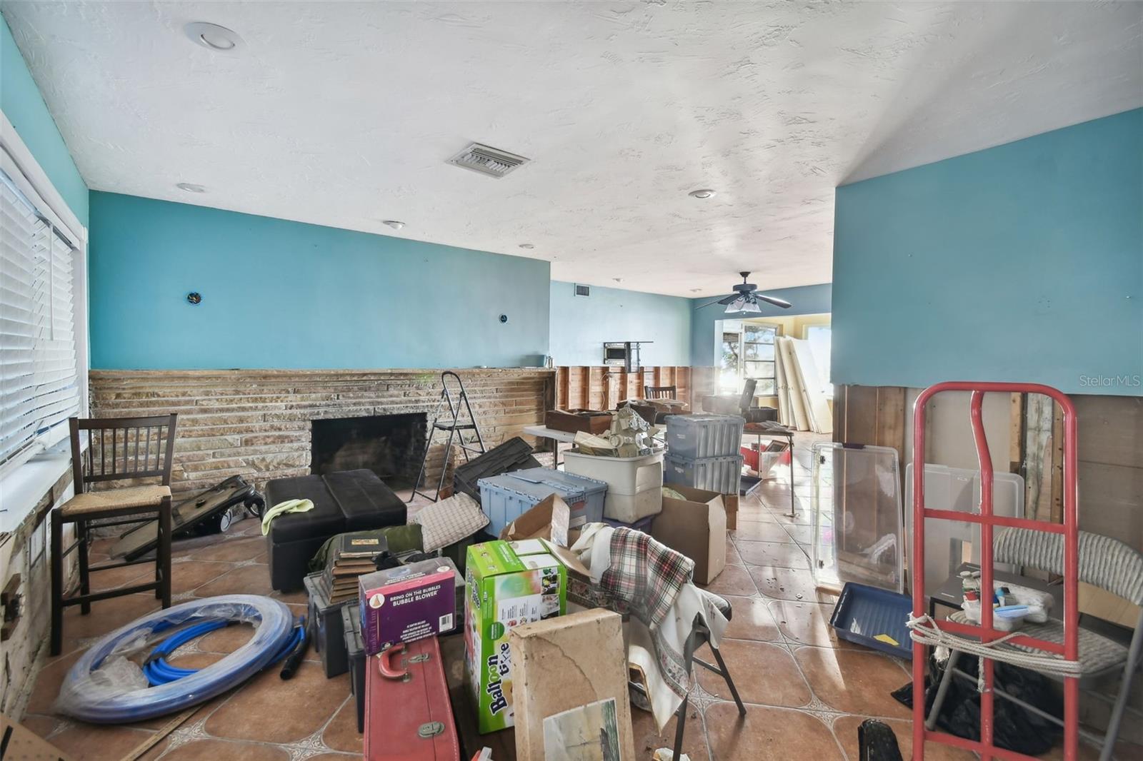 1836 Venetian Point Dr Property Photo 28