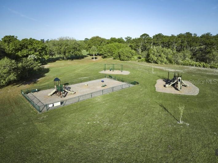 Meadow Lark Blvd Property Photo 16