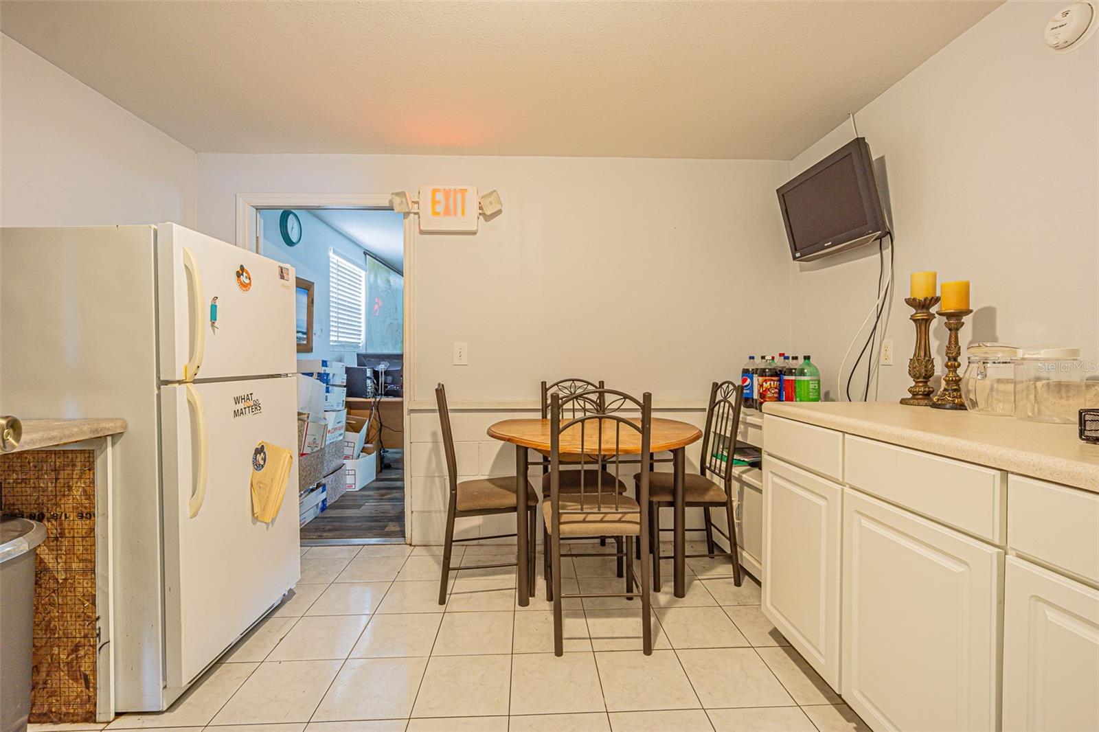 5536 6th St Property Photo 12
