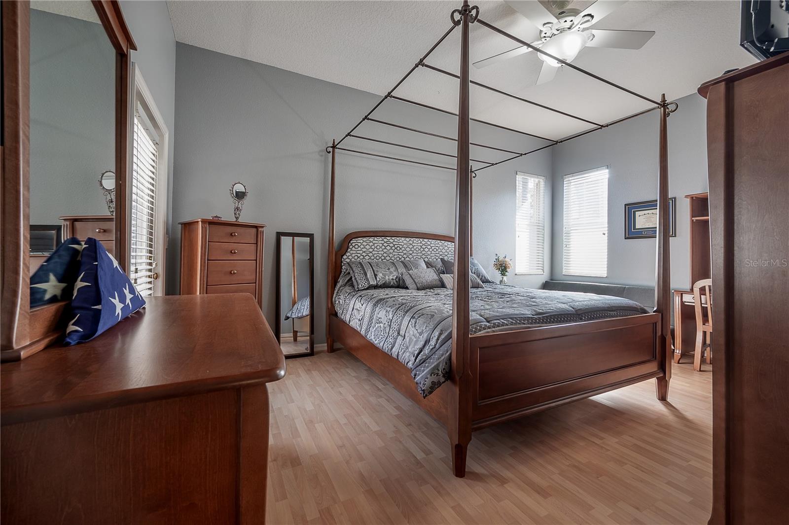 10126 Londonshire Ln Property Photo 23