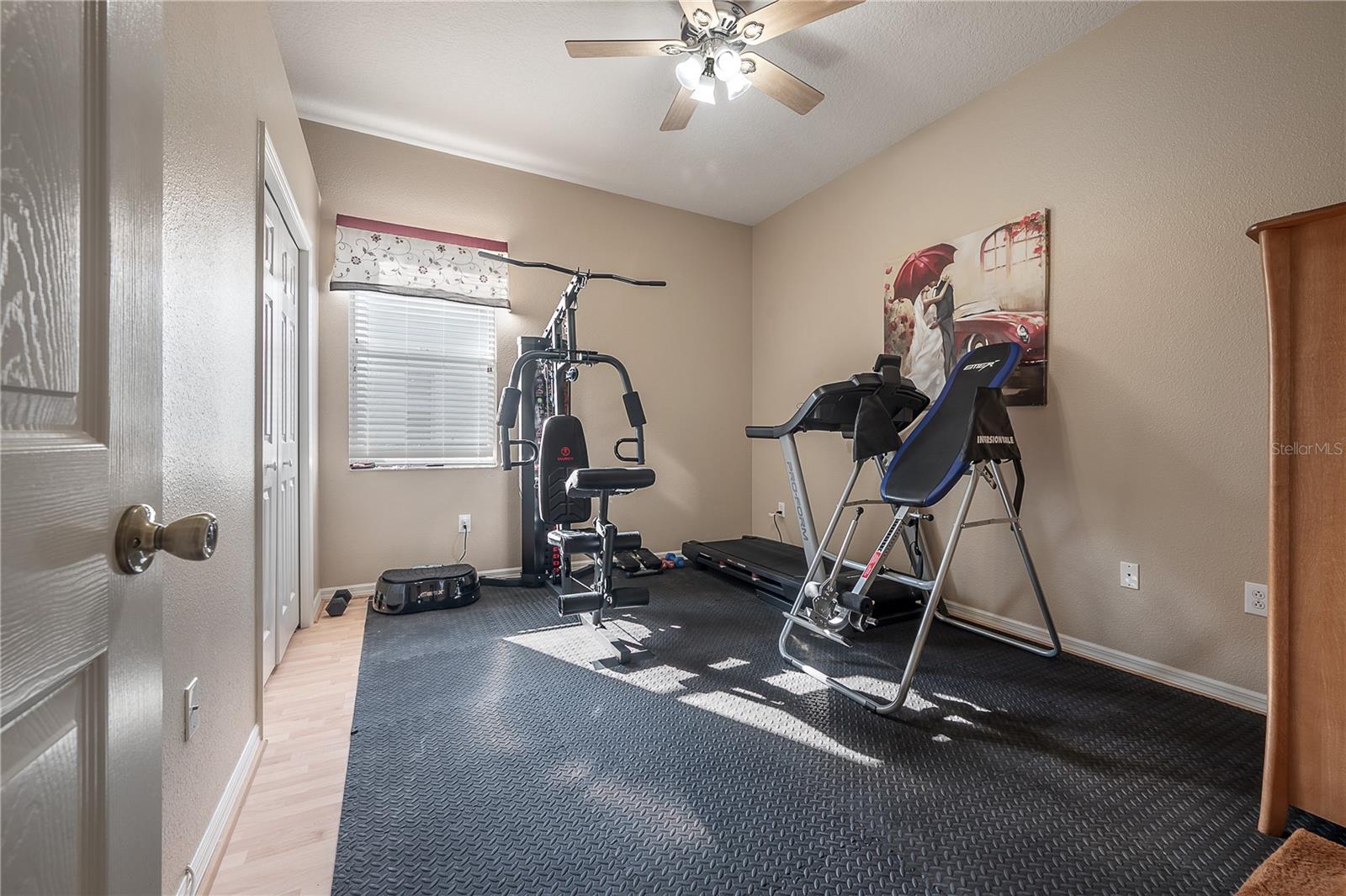 10126 Londonshire Ln Property Photo 32