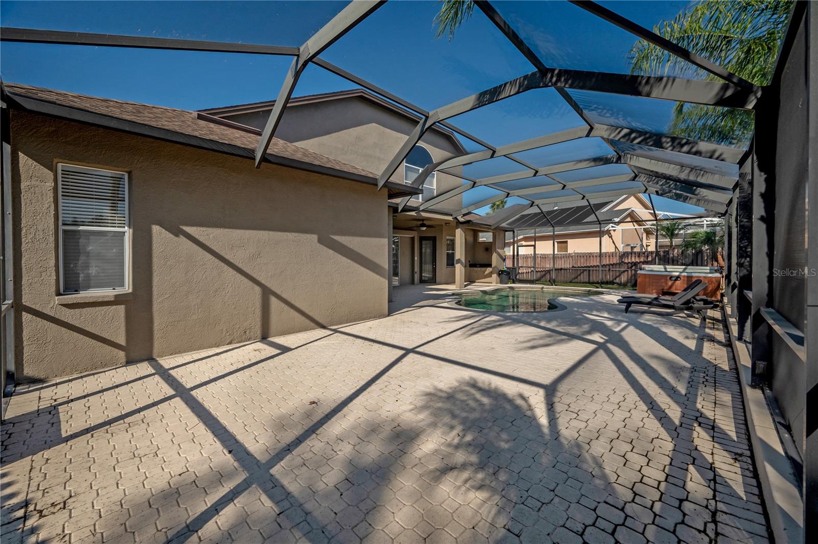 10126 Londonshire Ln Property Photo 37