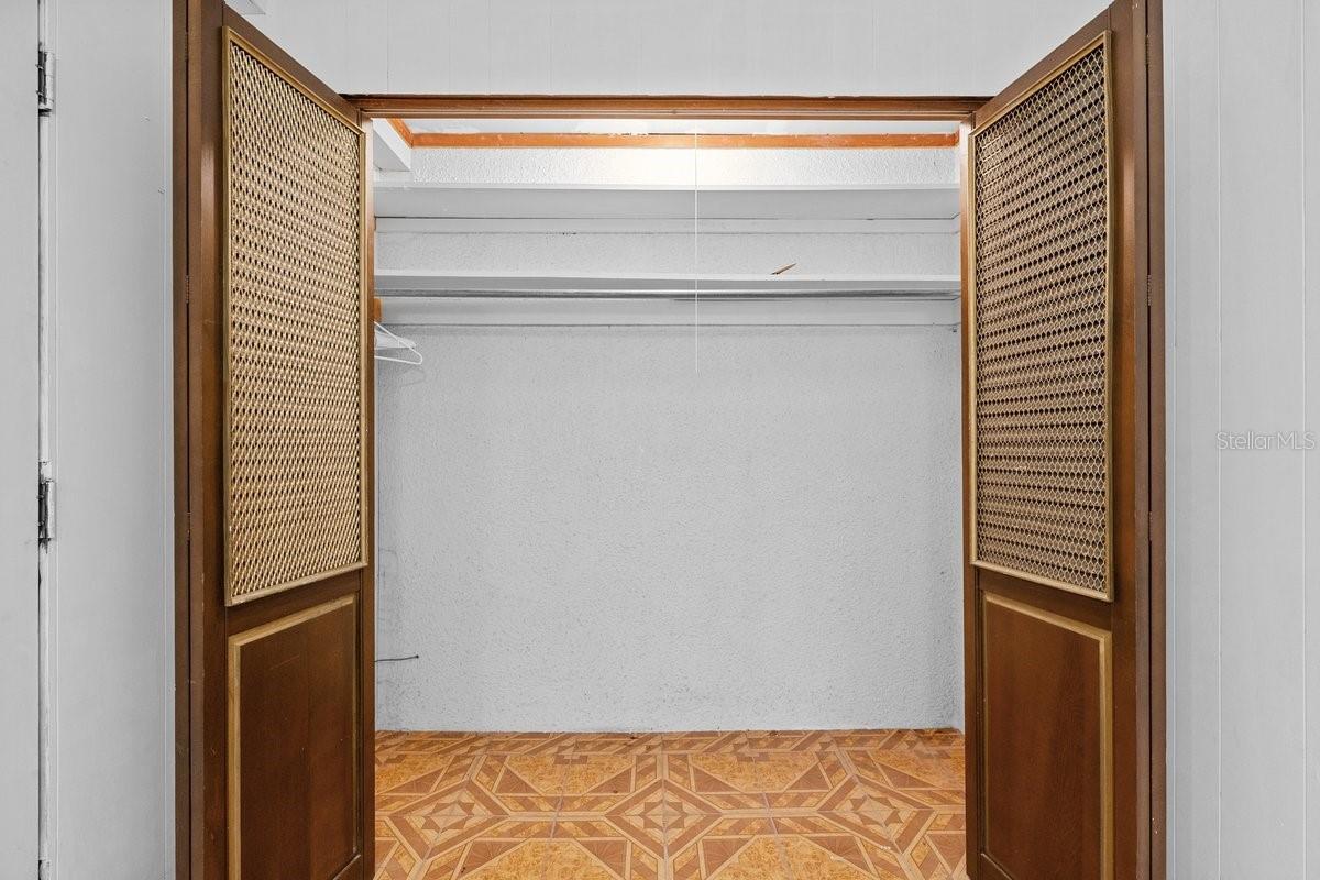 415 Avenue K Ne Property Photo 10