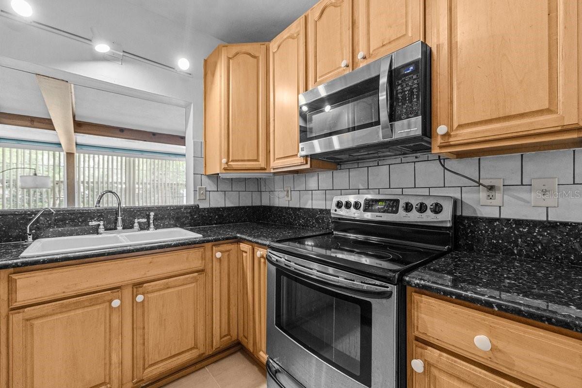 415 Avenue K Ne Property Photo 19