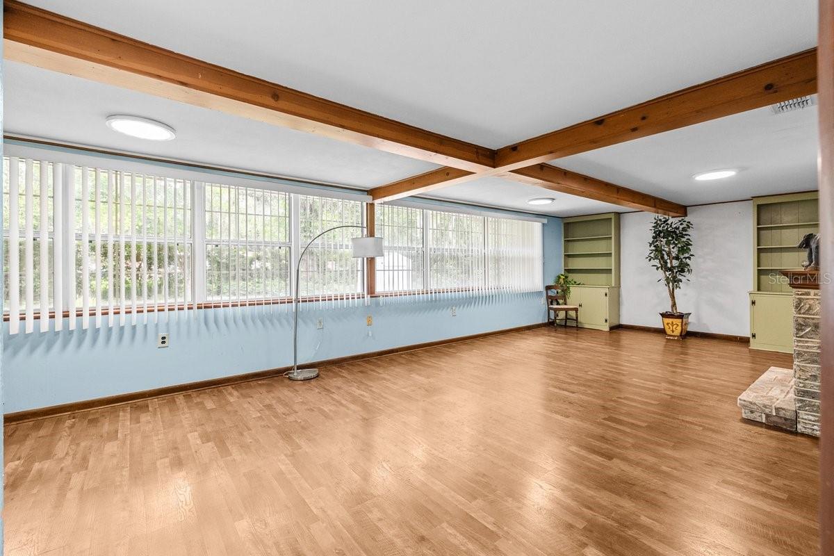 415 Avenue K Ne Property Photo 31