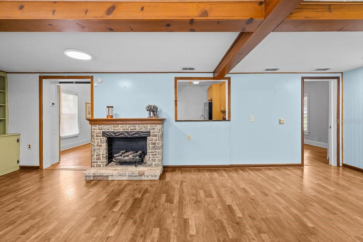 415 Avenue K Ne Property Photo 33
