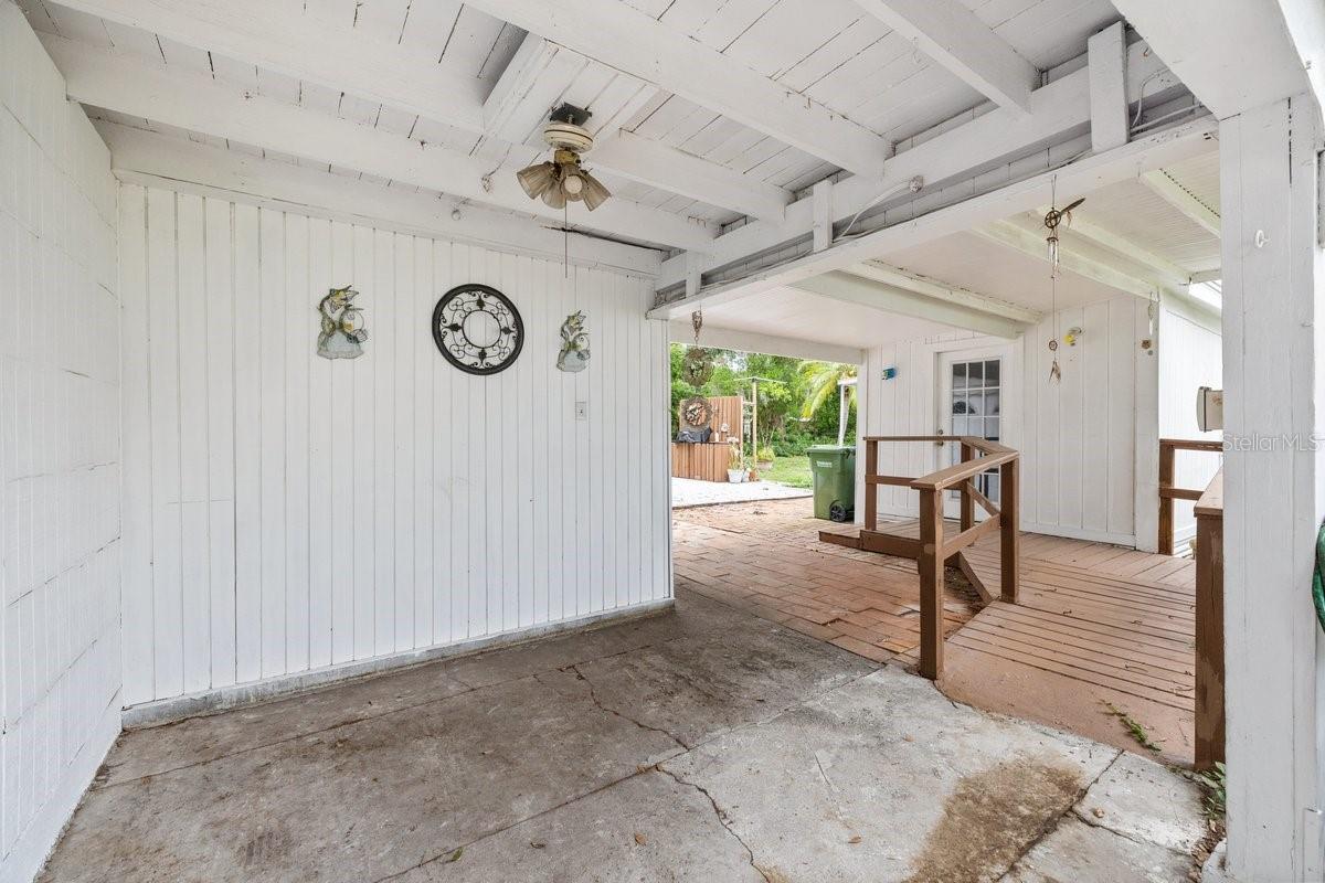 415 Avenue K Ne Property Photo 51