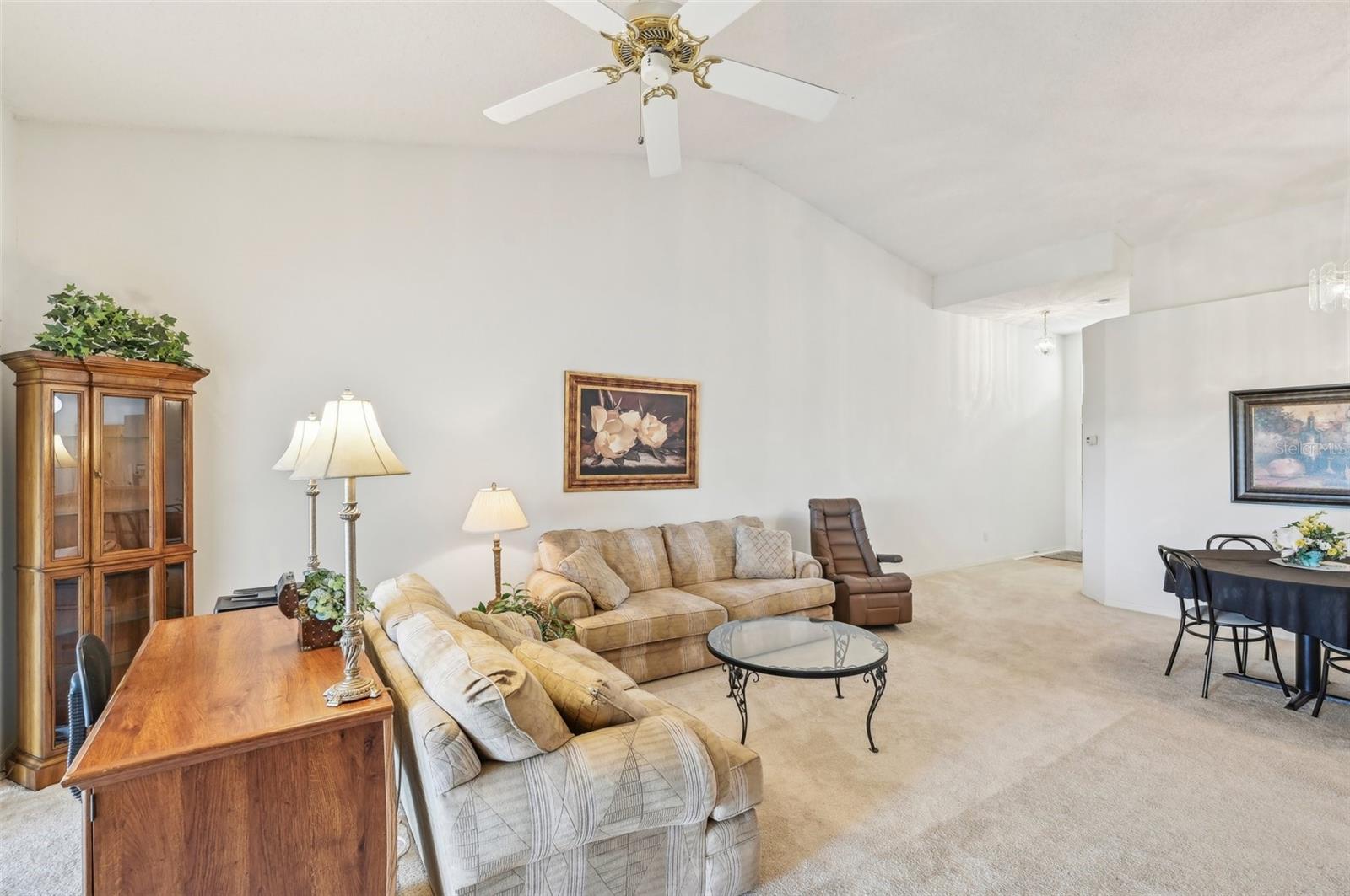 2315 New Orchard Ct Property Photo 7