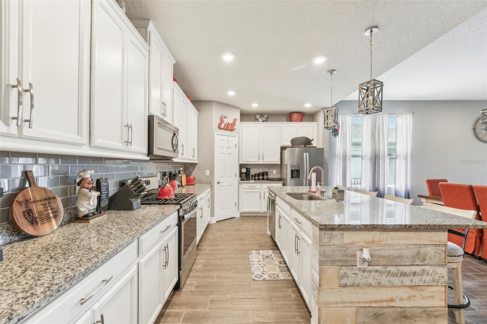 6028 Milestone Dr Property Photo 16