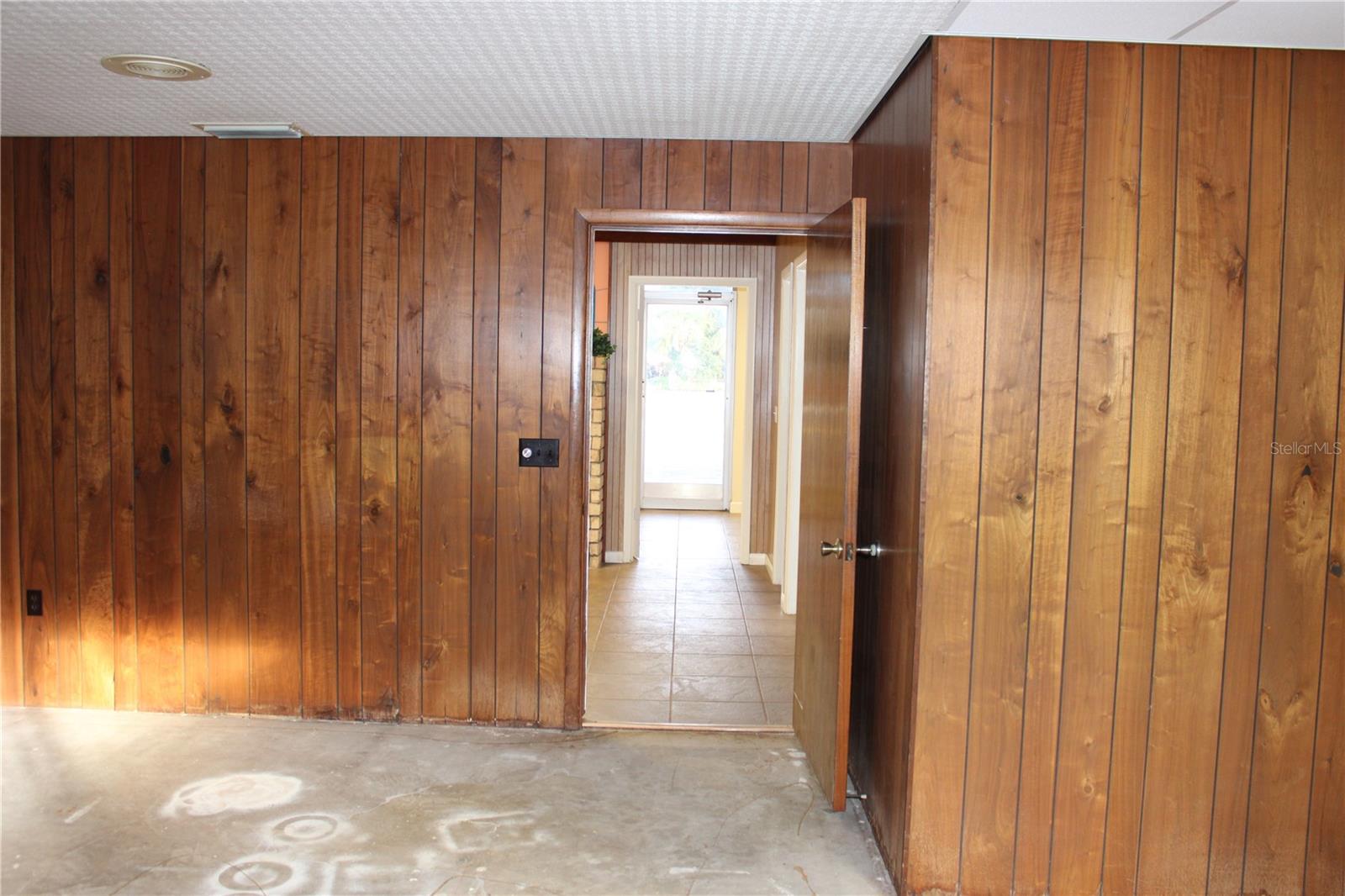 1224 66th St N #1234, 1236 & 1240 Property Photo 8