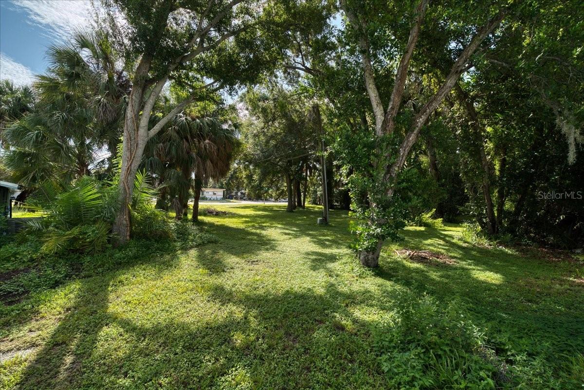 1040 Broadway Property Photo 19