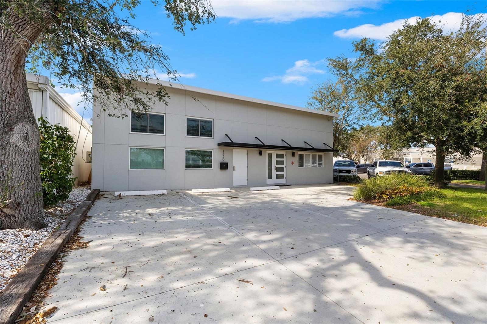 1320 19th St N Property Photo 1