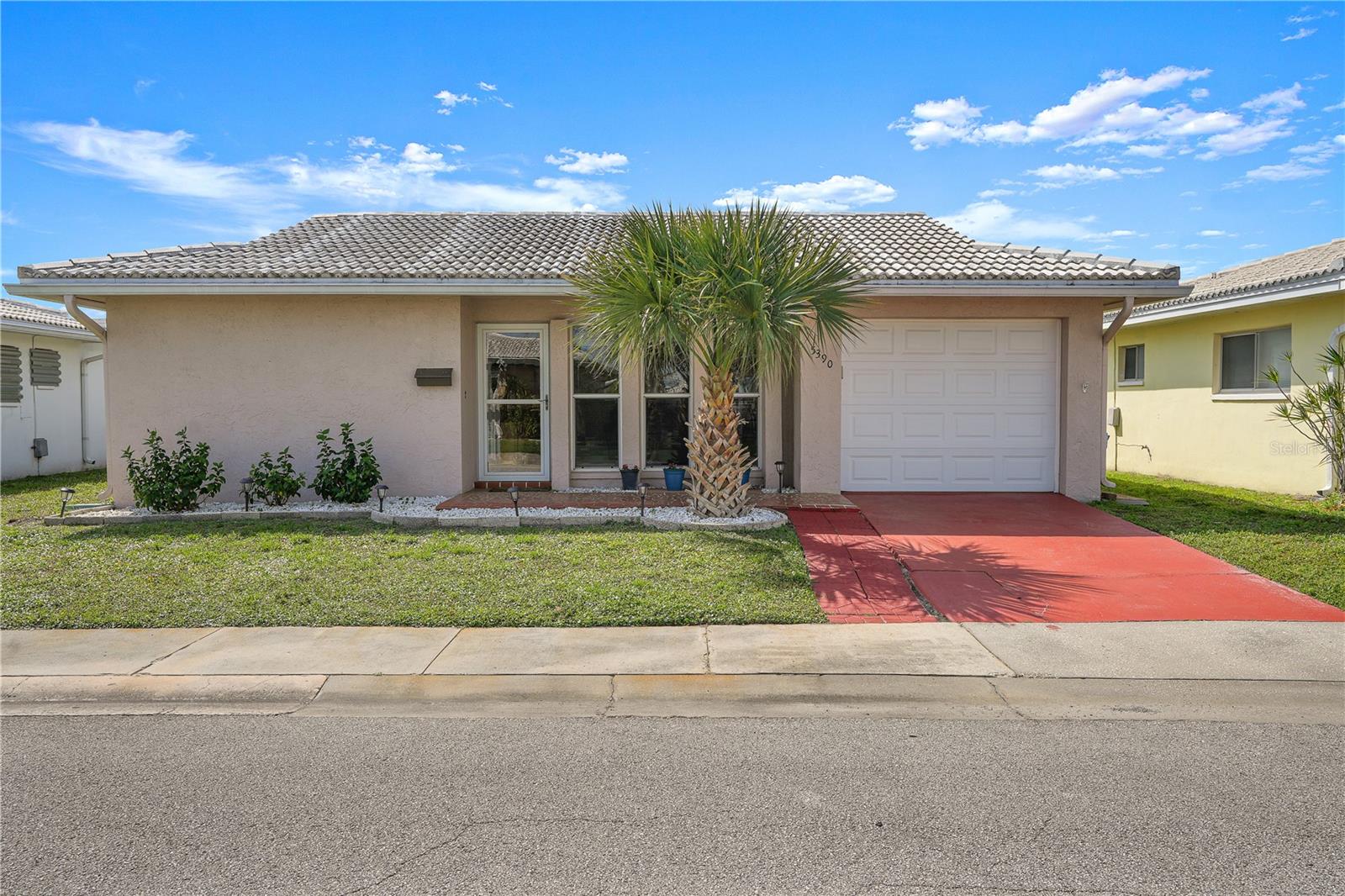 5390 Magnolia Trl N Property Photo