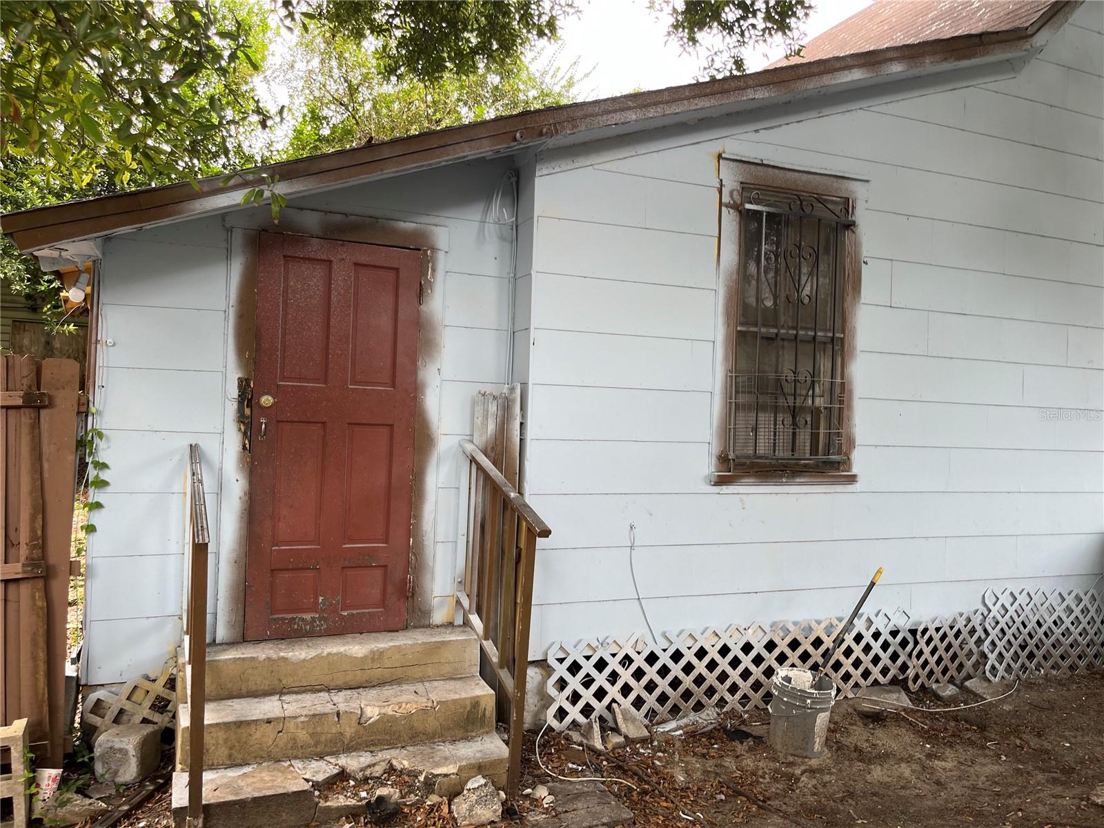 1209 E Dr Martin Luther King Jr Blvd Property Photo 5