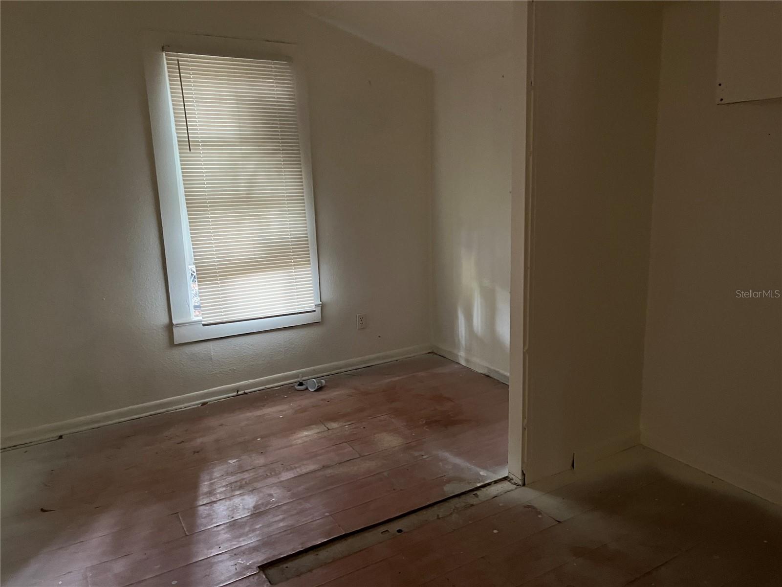 1209 E Dr Martin Luther King Jr Blvd Property Photo 11