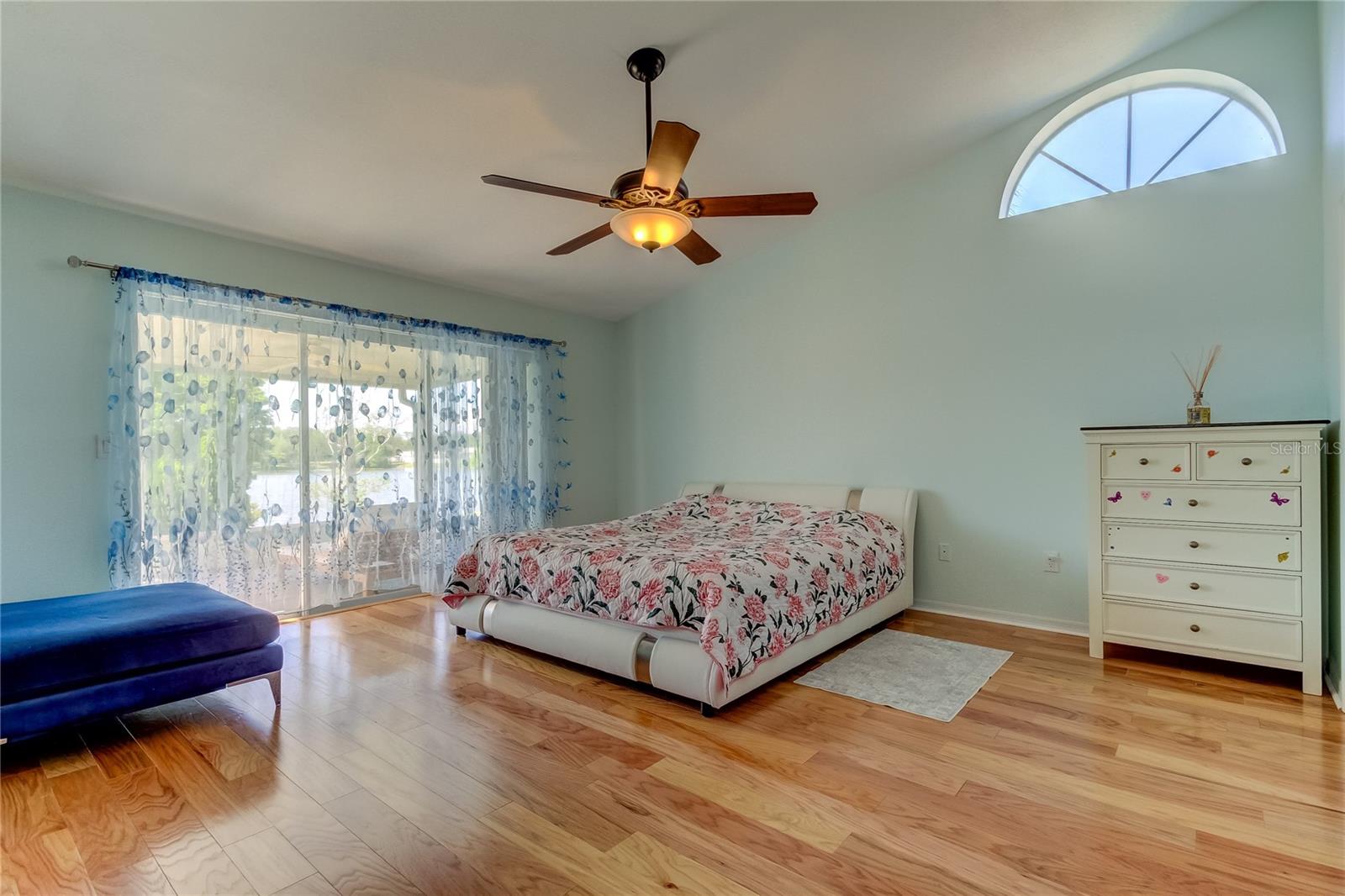 11507 Whispering Hollow Dr Property Photo 15
