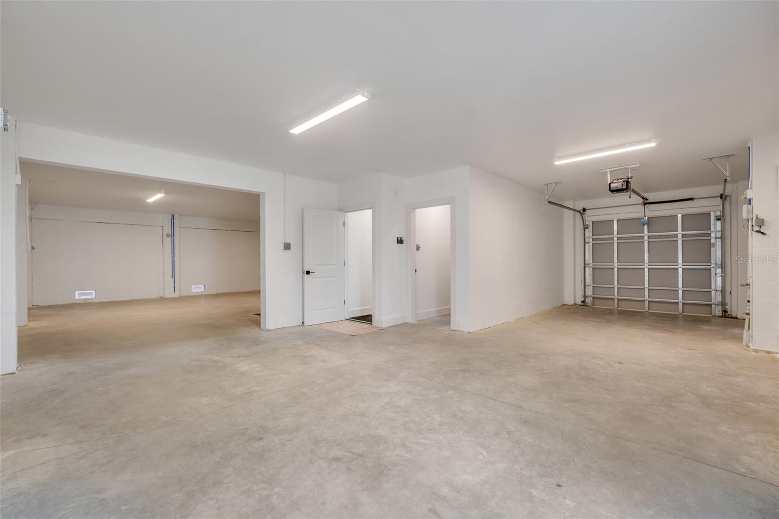 3431 Palometa Dr Property Photo 44
