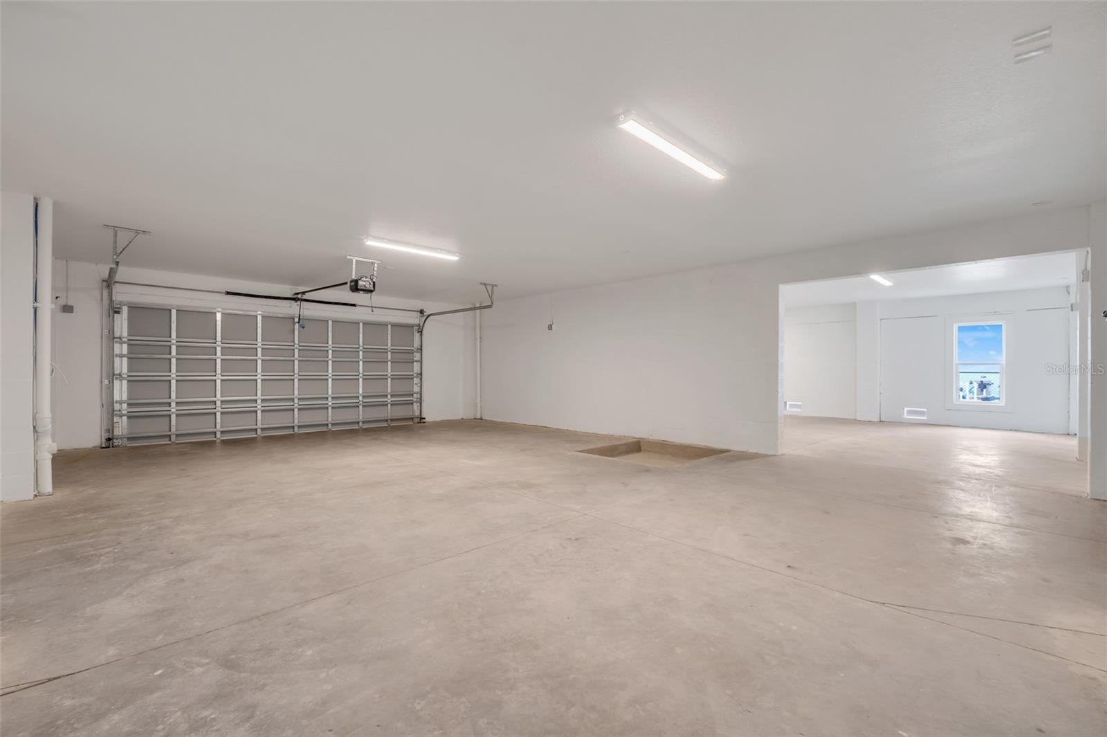 3431 Palometa Dr Property Photo 45