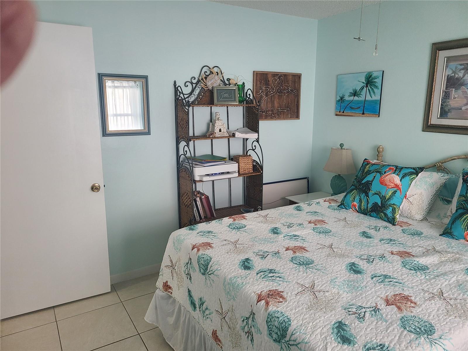 1279 Dinnerbell Ln E Property Photo 19