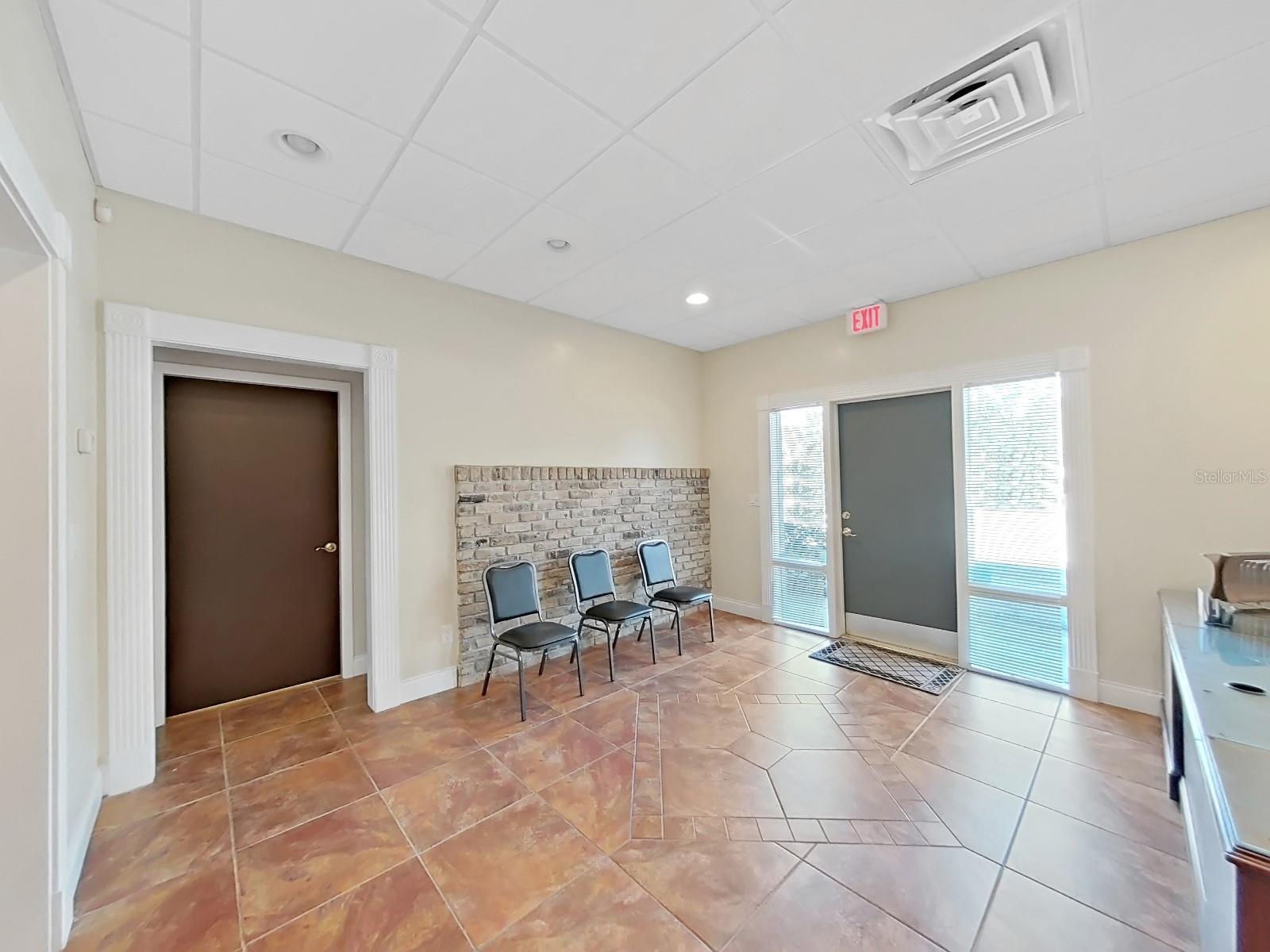 10333 Seminole Blvd #13/14 Property Photo 25