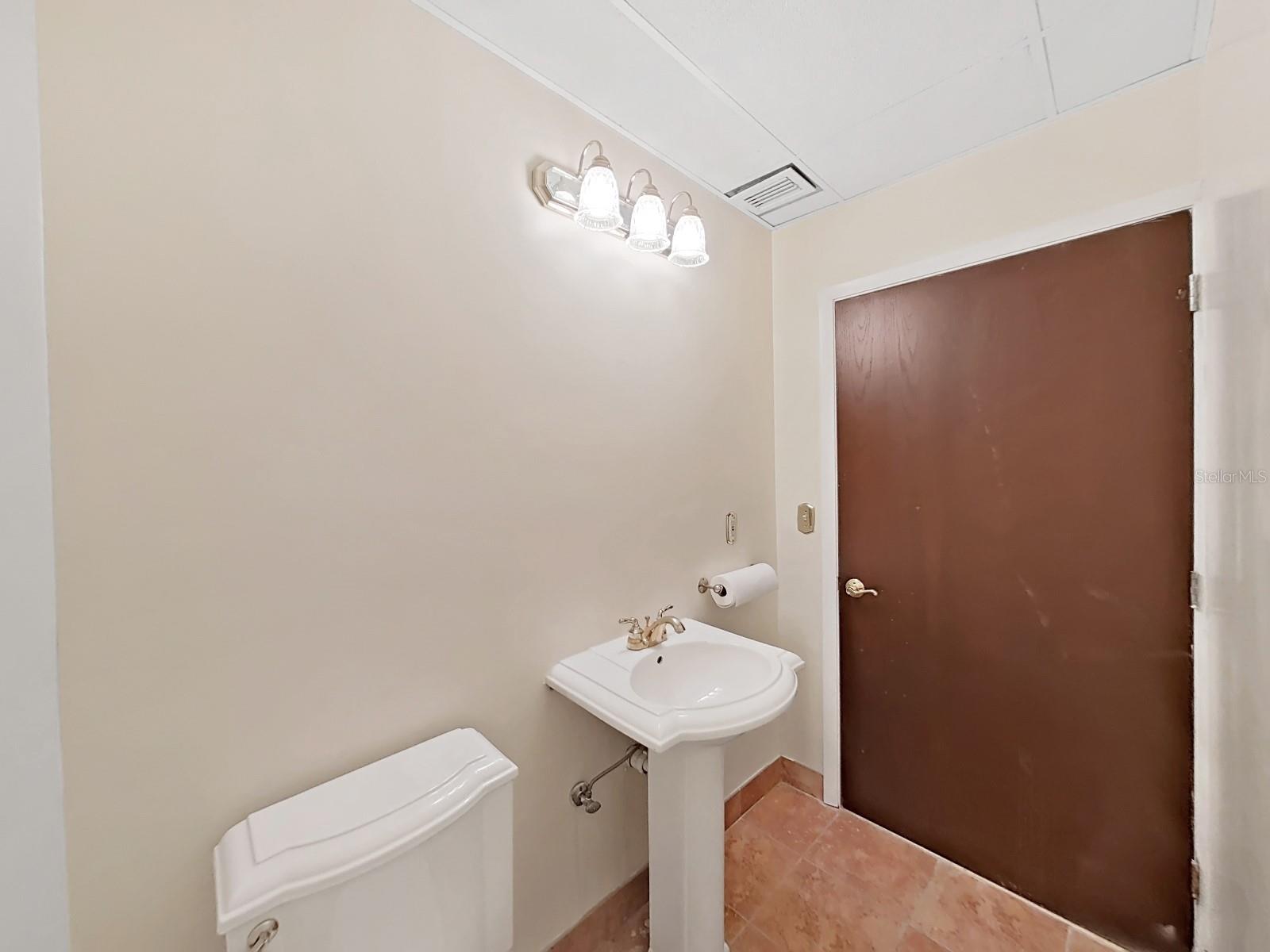 10333 Seminole Blvd #13/14 Property Photo 37