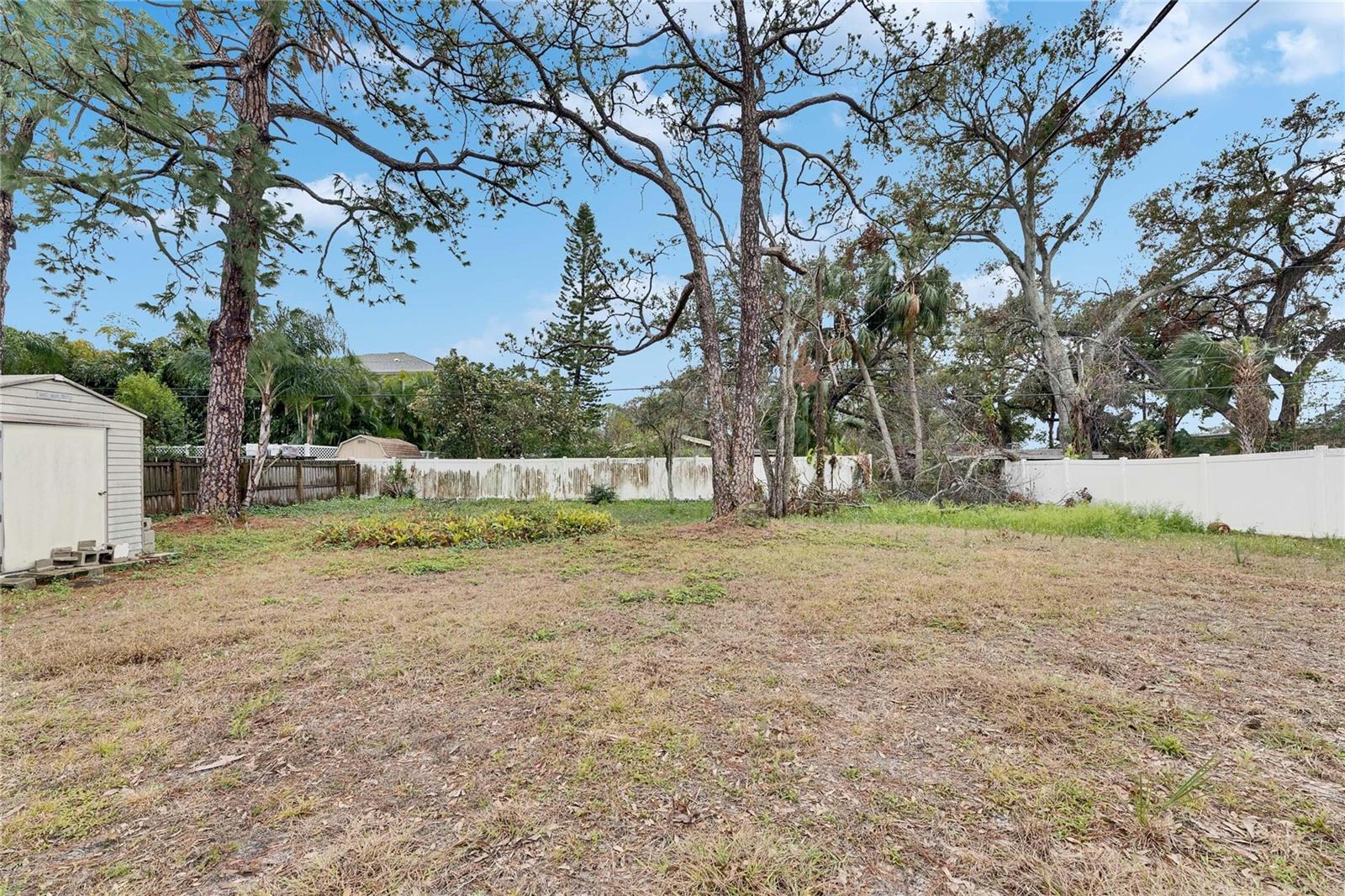 4646 W Longfellow Ave Property Photo 19