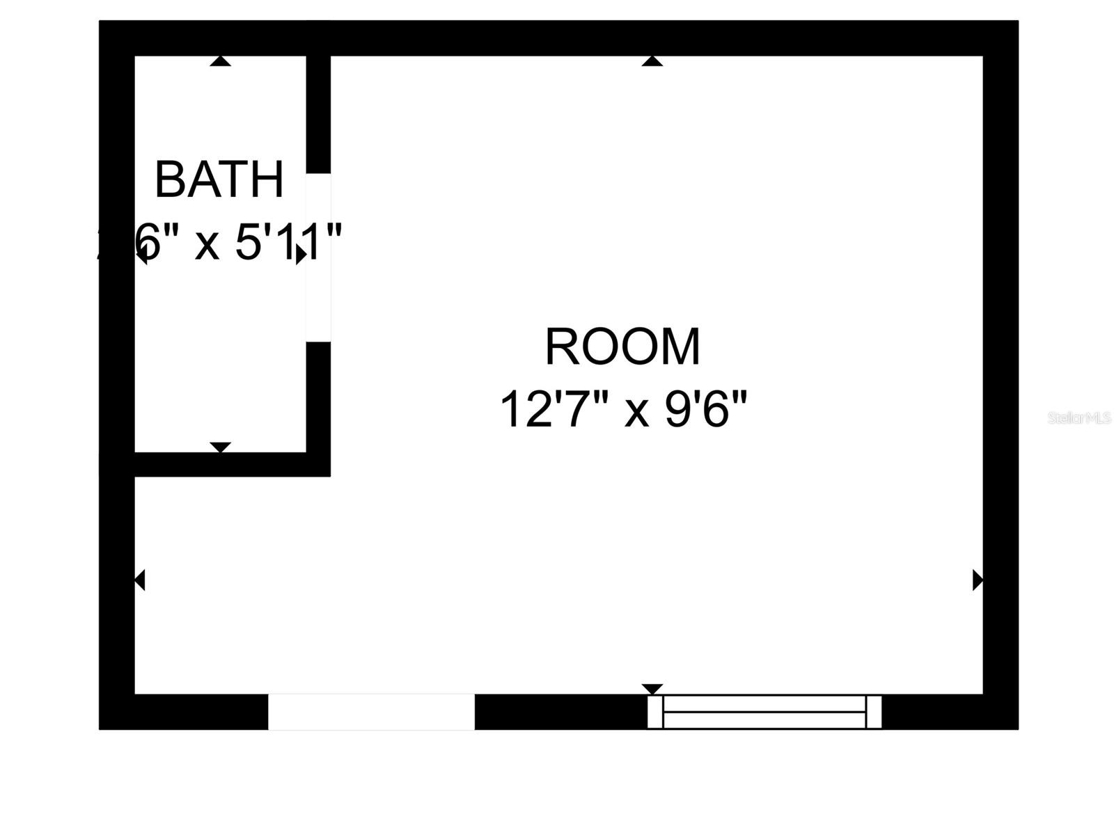 1030 Charles St Property Photo 7