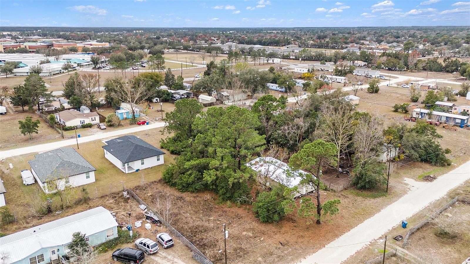 16136 Chancas St Property Photo 2