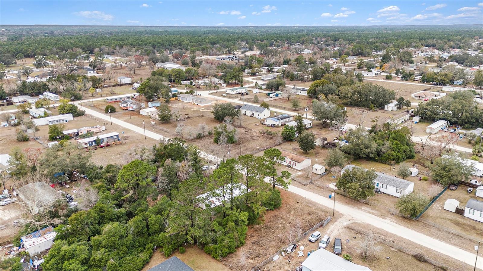 16136 Chancas St Property Photo 3
