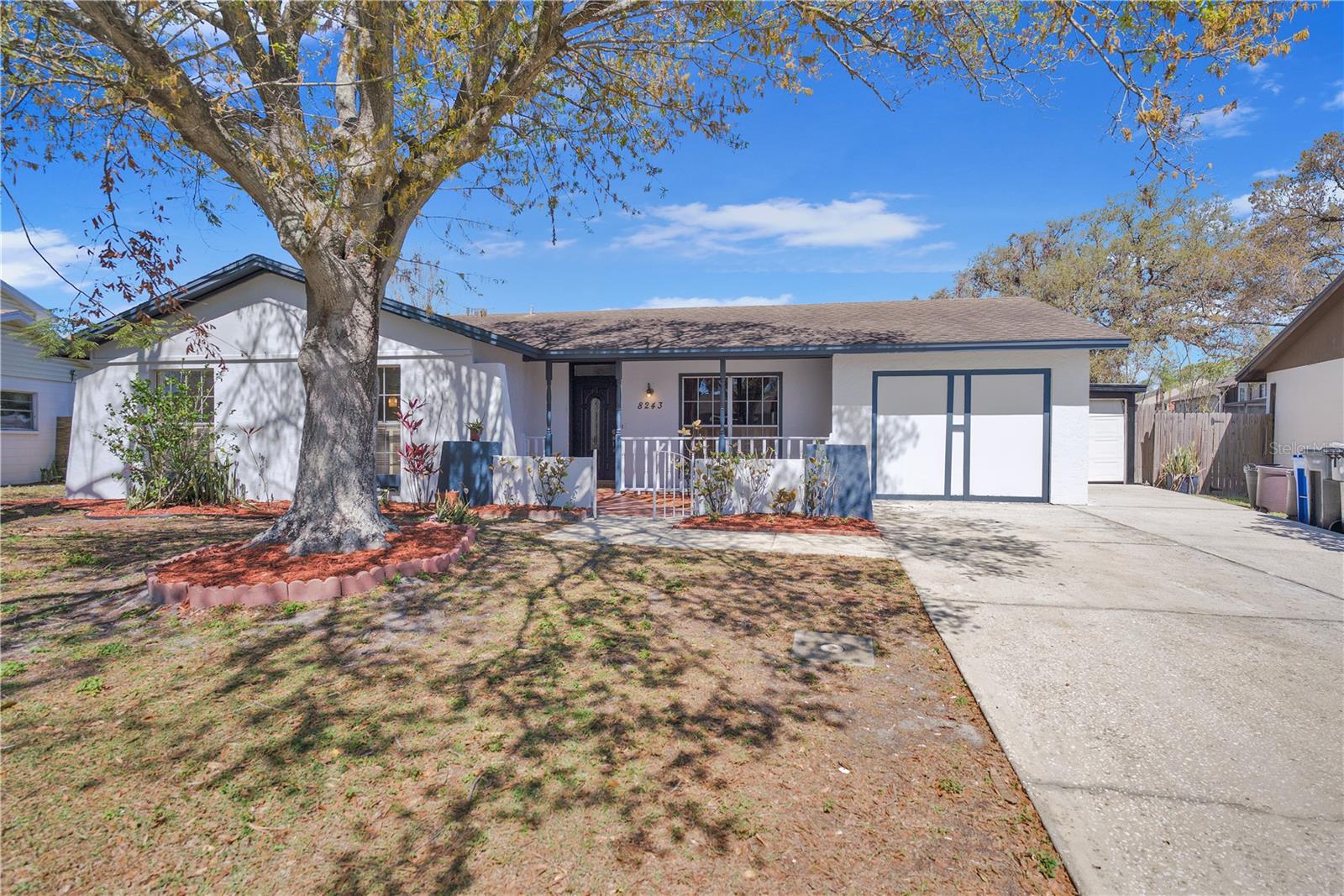 8243 Vassar Cir Property Photo