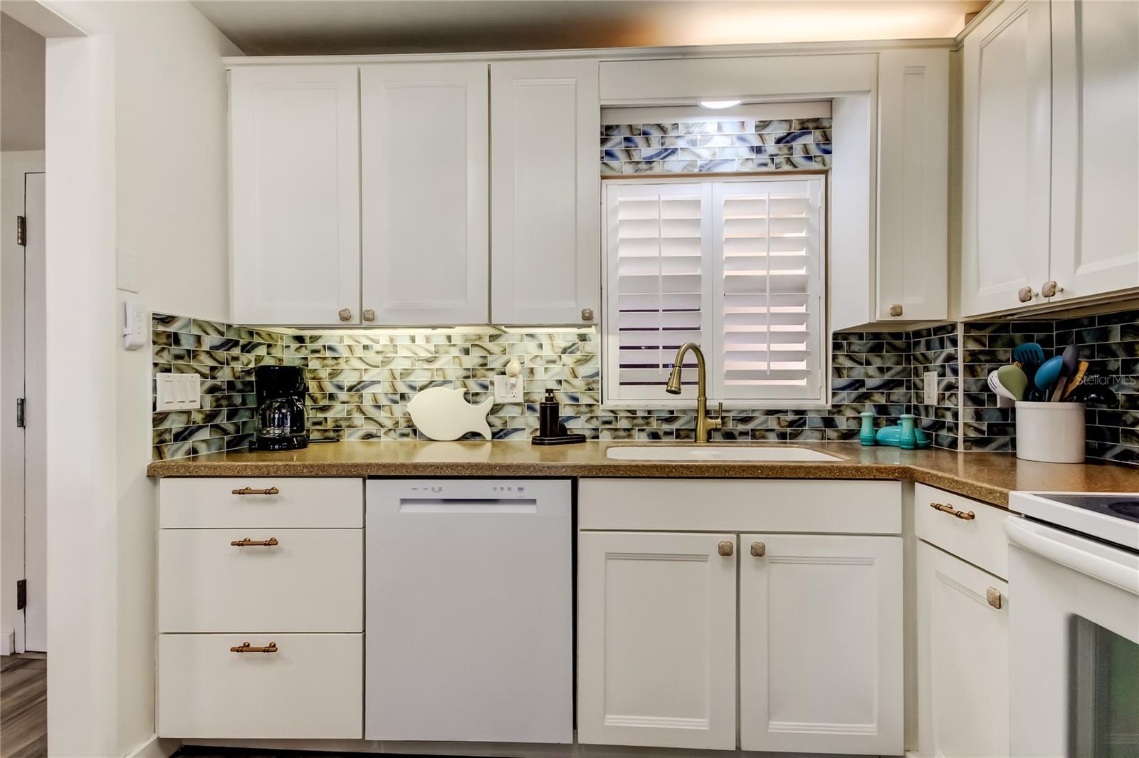 1270 Gulf Blvd #304 Property Photo 16