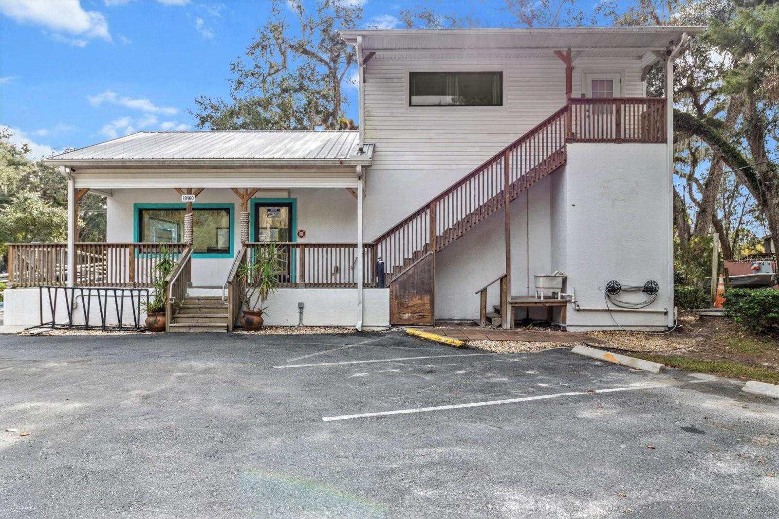 10460 W New York St Property Photo