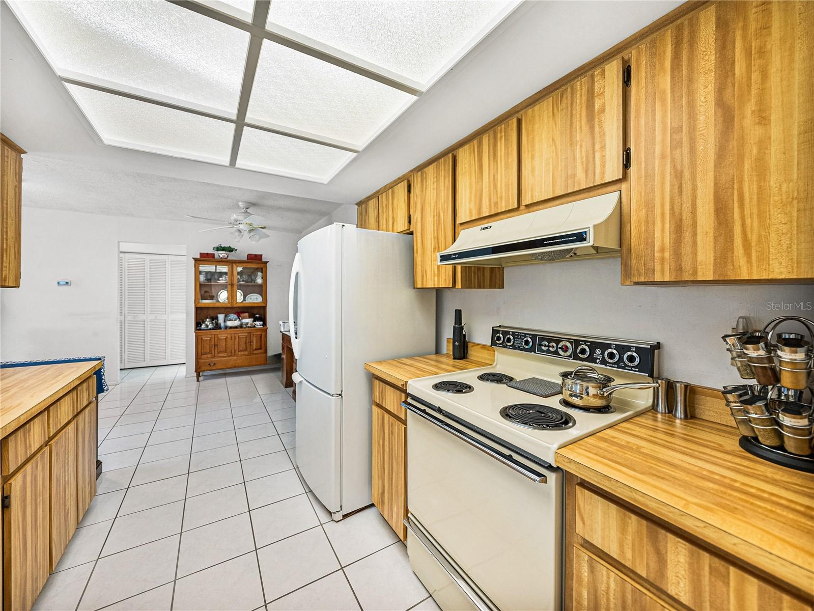 1559 Glengarry Dr Property Photo 12
