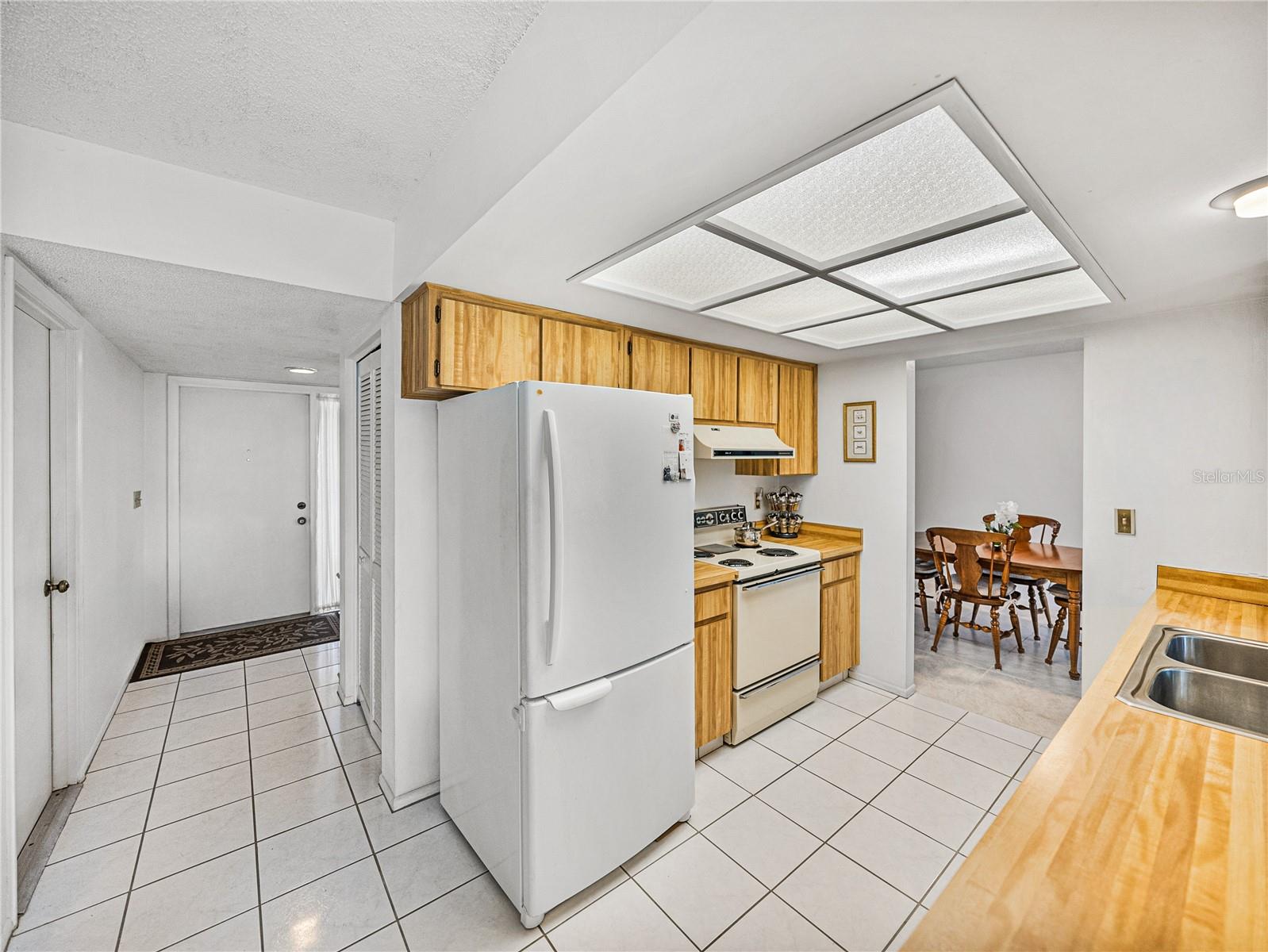 1559 Glengarry Dr Property Photo 13