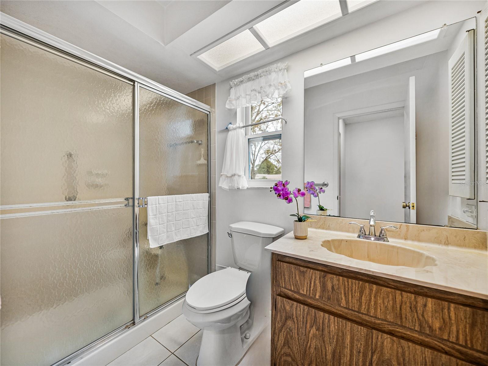 1559 Glengarry Dr Property Photo 21