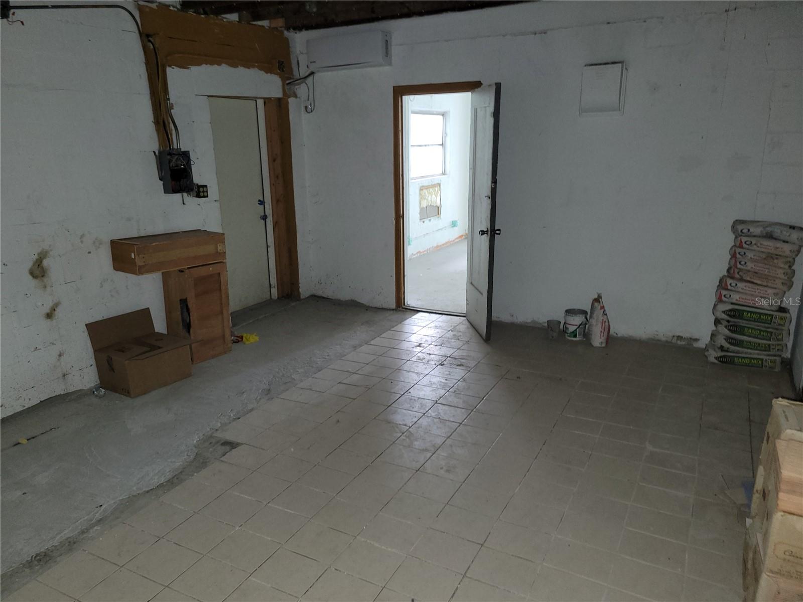 2400 25th St N #2440 Property Photo 5