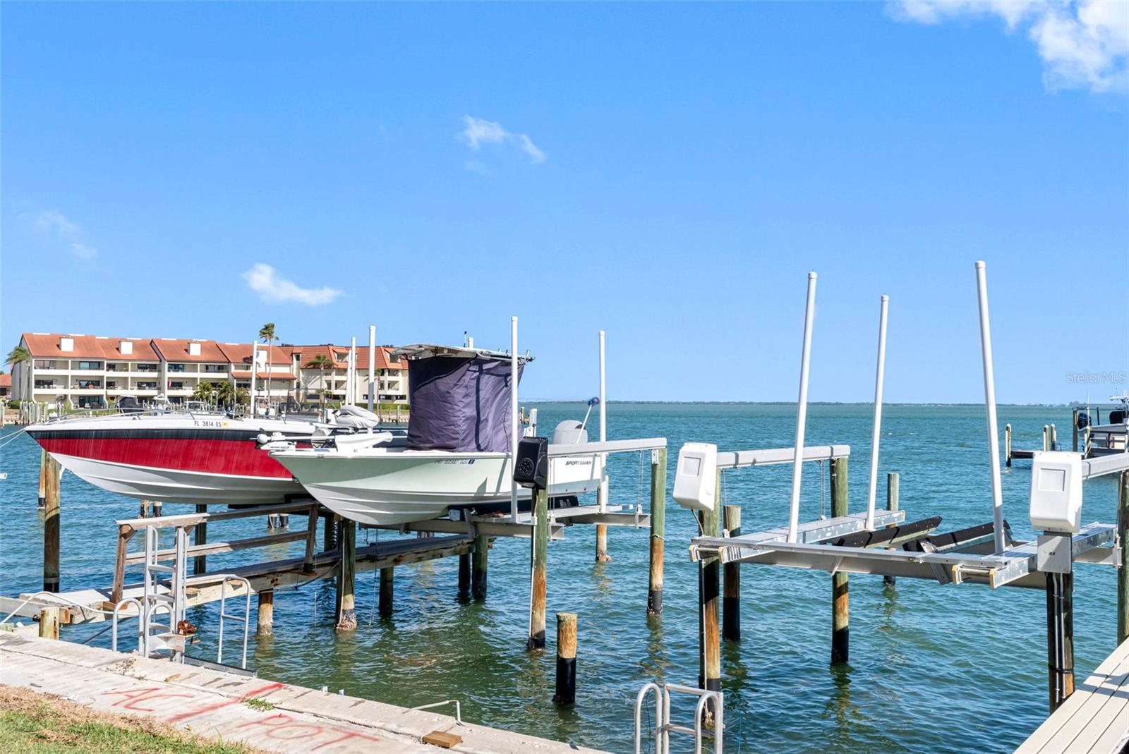 363 PINELLAS BAYWAY S #41 Property Photo 1