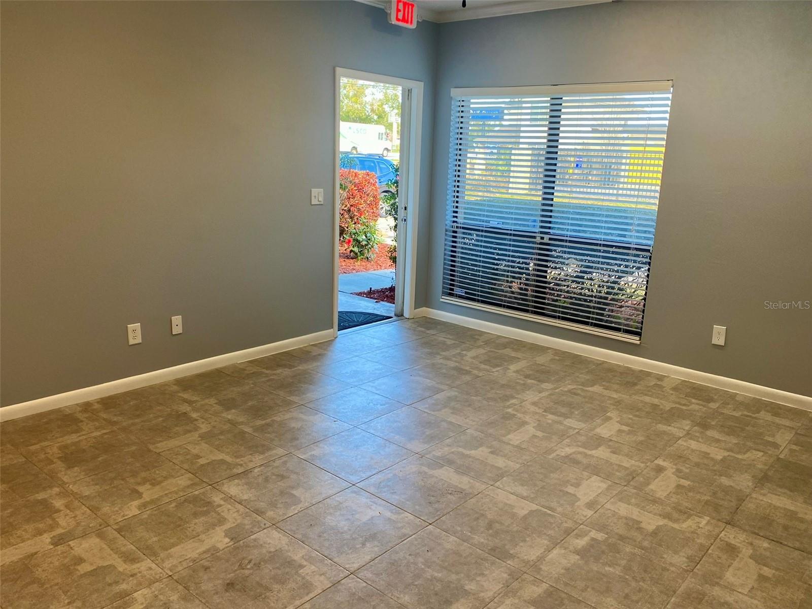 10823 Seminole Blvd #3a Property Photo 3