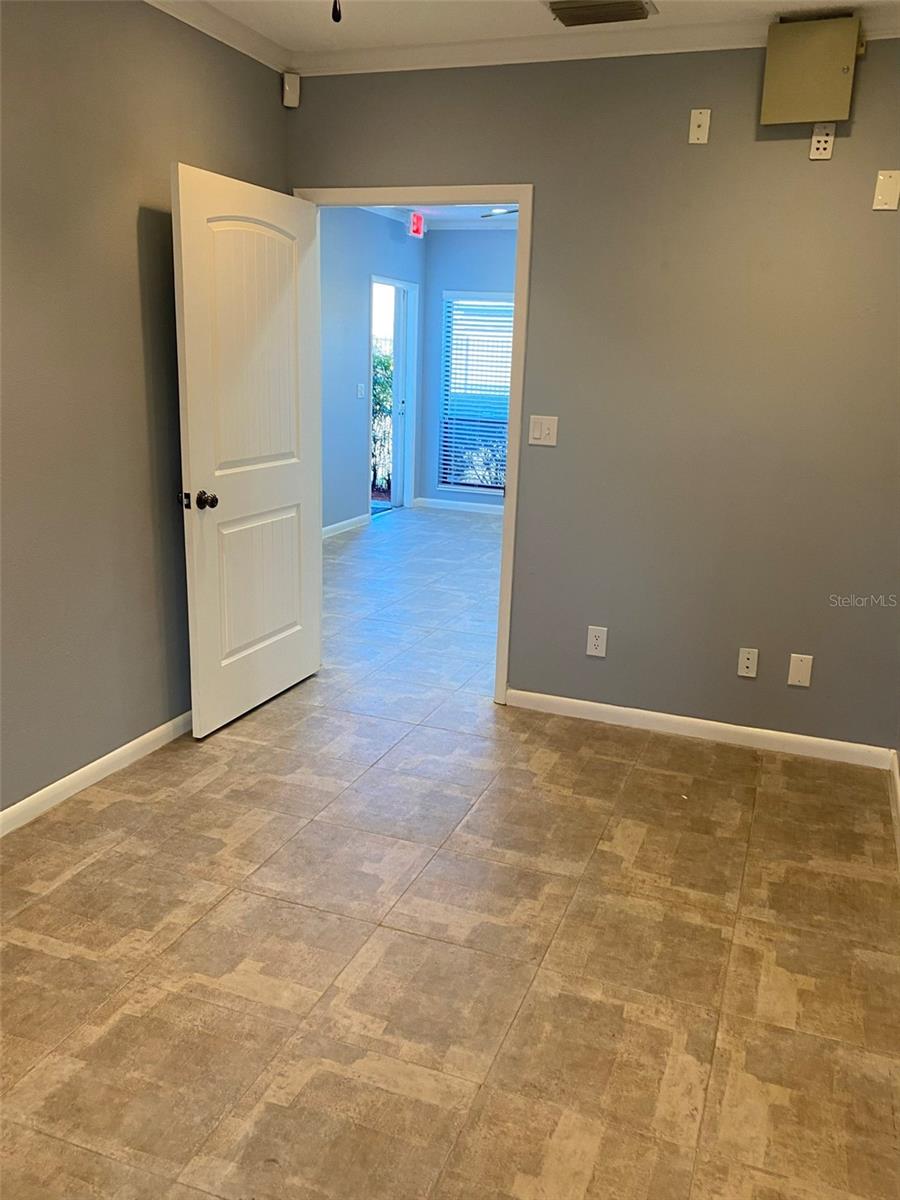 10823 Seminole Blvd #3a Property Photo 5