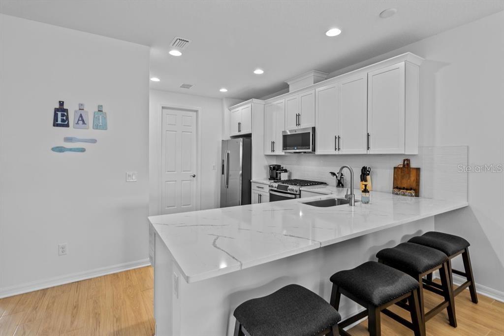 17918 Cherished Loop Property Photo 10