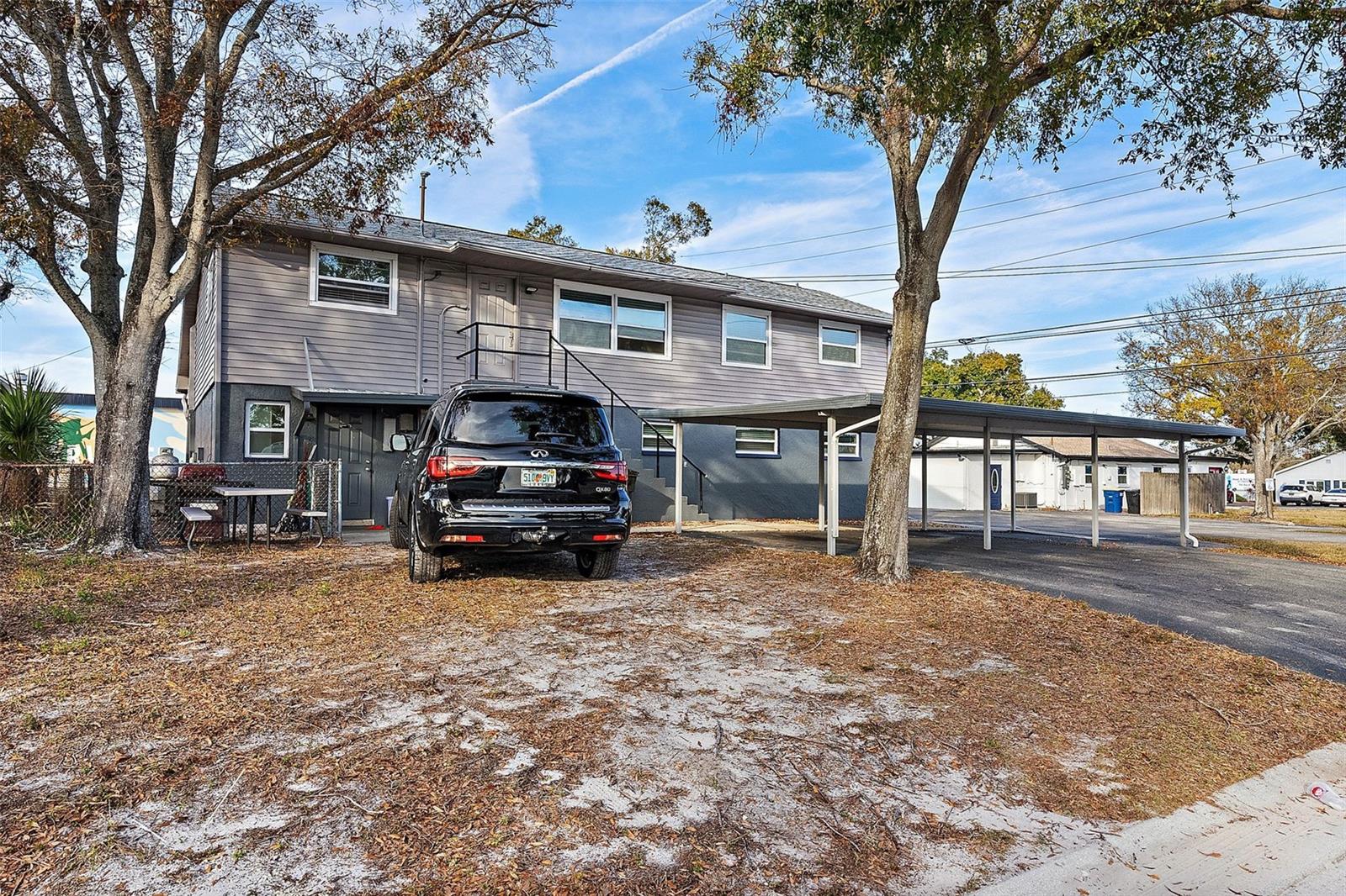 2641 & 2645 Sunset Point Rd Property Photo 14