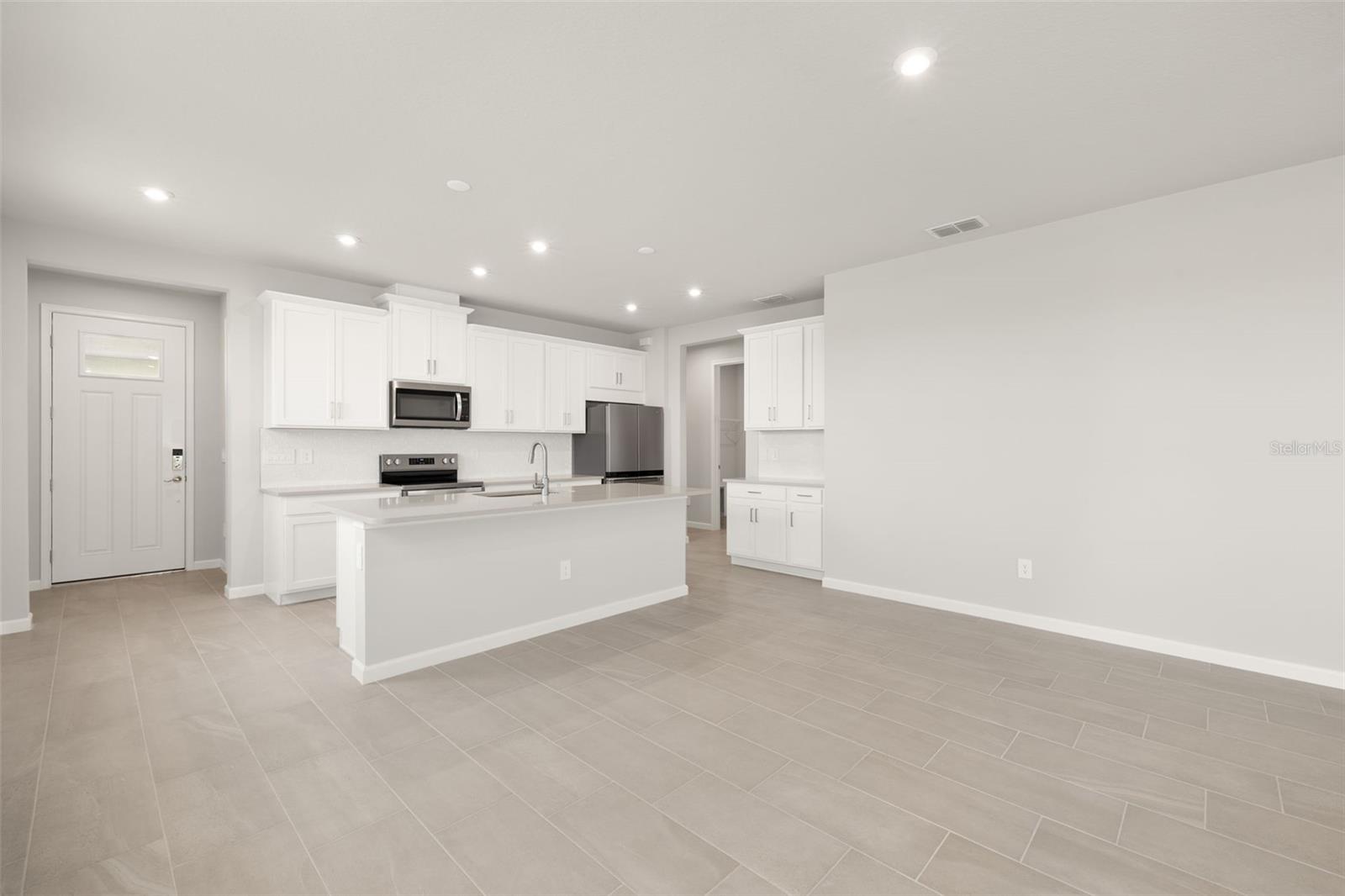 18491 Green Garden Ct Property Photo 10