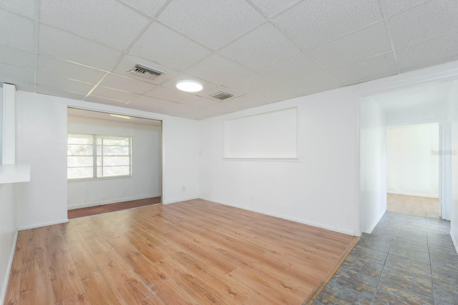 2009 Windsor Way Property Photo 14